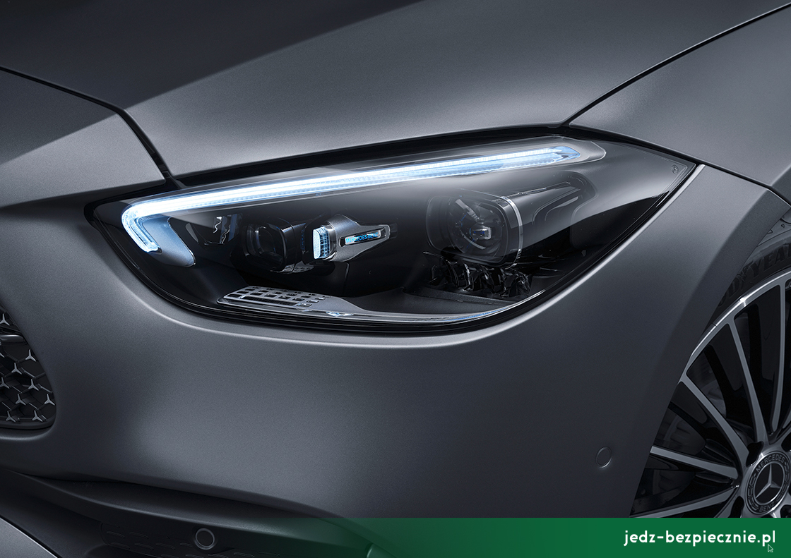 Premiera tygodnia - Mercedes Klasy C - reflektory Digital Light